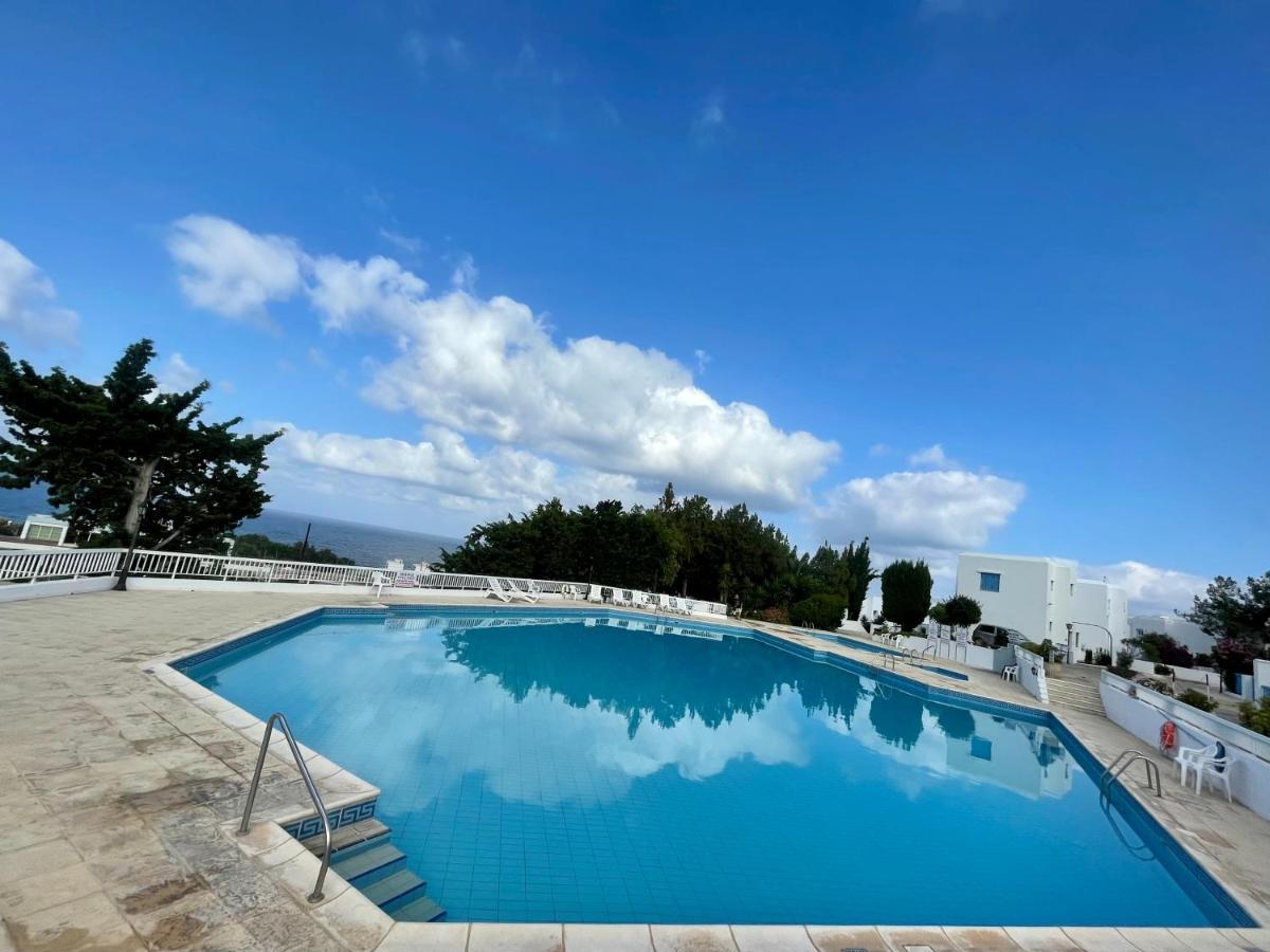 Ikaria Village Apt 201 Paphos Eksteriør bilde
