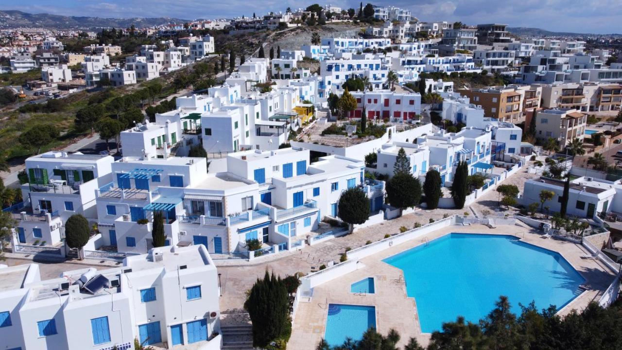 Ikaria Village Apt 201 Paphos Eksteriør bilde