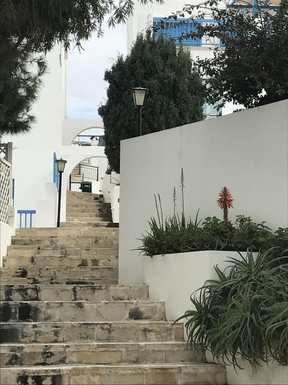 Ikaria Village Apt 201 Paphos Eksteriør bilde